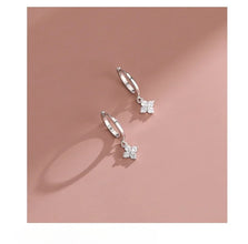 SilverWhisper – Leaf-Inspired Sterling Earrings