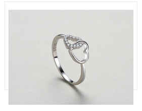 Venus Bond – Heart to Heart Silver Ring