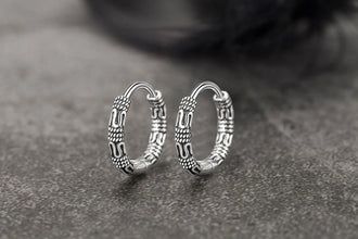 Vintage 925 Sterling Silver Hoop Earrings