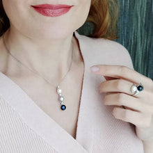 Noirelia  Pearl Pendant Necklace