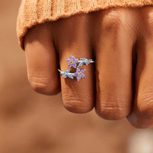 Viorelle Blooming Crystal Ring