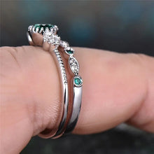 925 Sterling Silver Emerald Elegance Ring Set