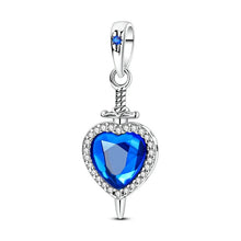 Lunar Heart – Blue Lotus & Moonlight Charm
