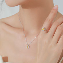 Solmara Golden Radiance Jewelry Set